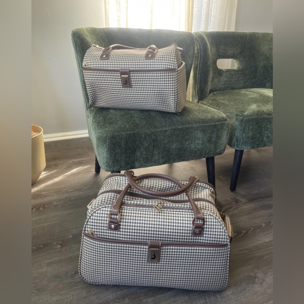 London Fog 2-piece Luggage 16” Under the Seat Bag 29” Expandable Carry-on
